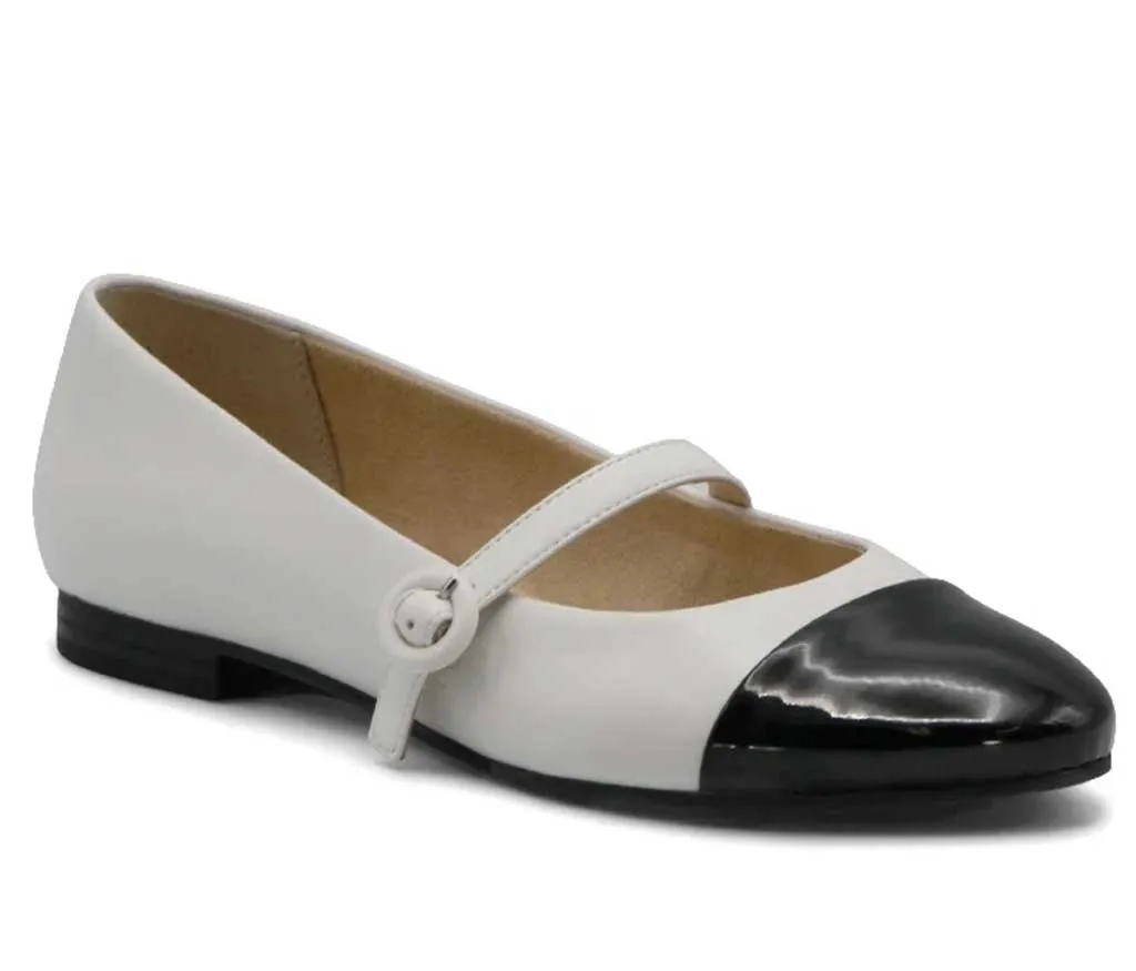 Charles David Women's Blaine