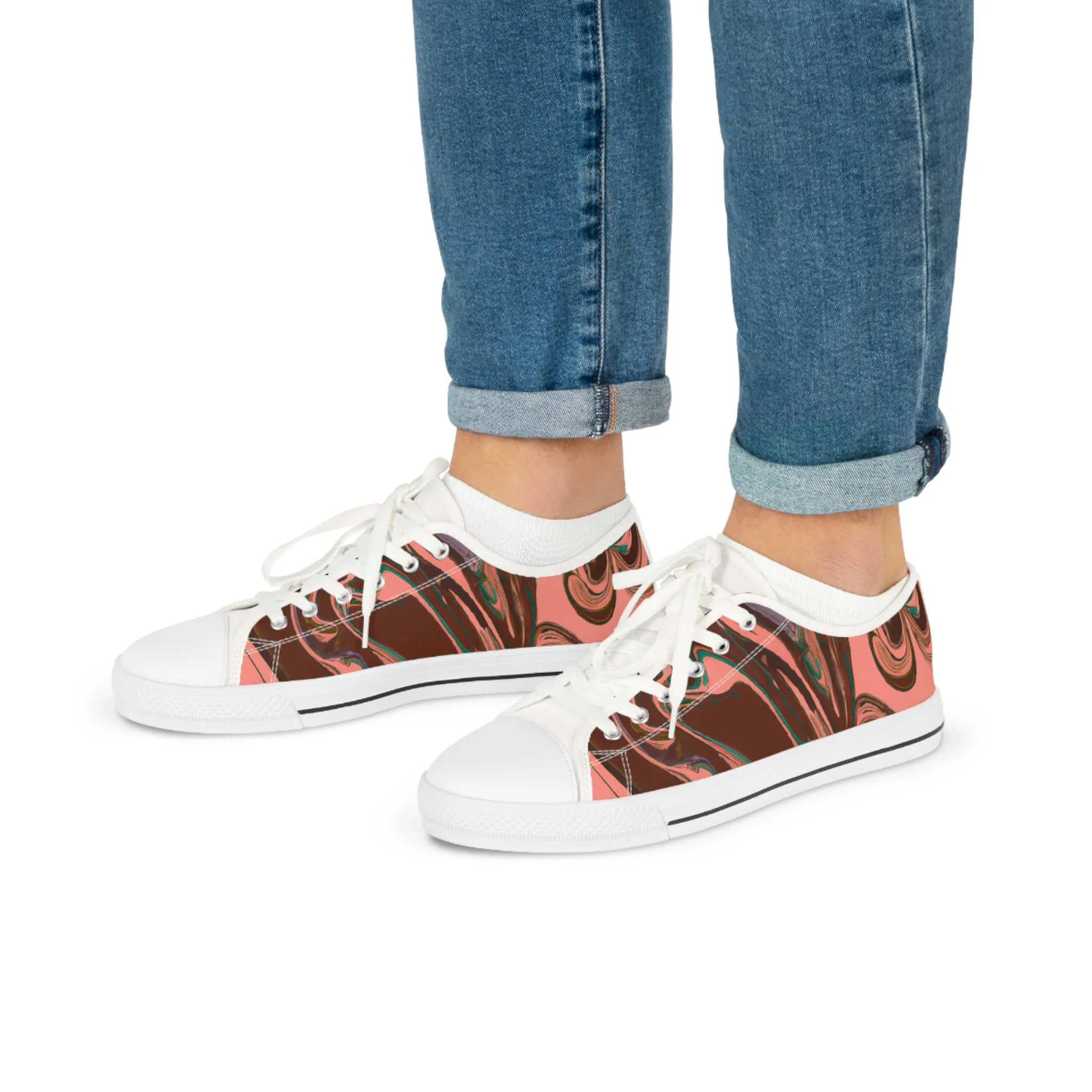 Grandmaster Bootmaker Ferdinand Von Shufevitz - low top
