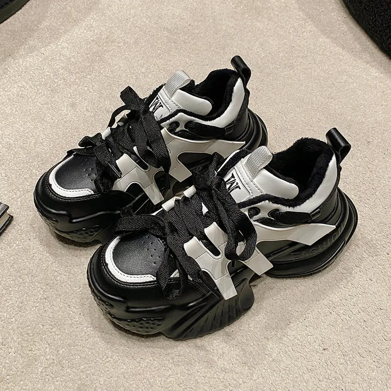 Titan Rush T4 Sneakers