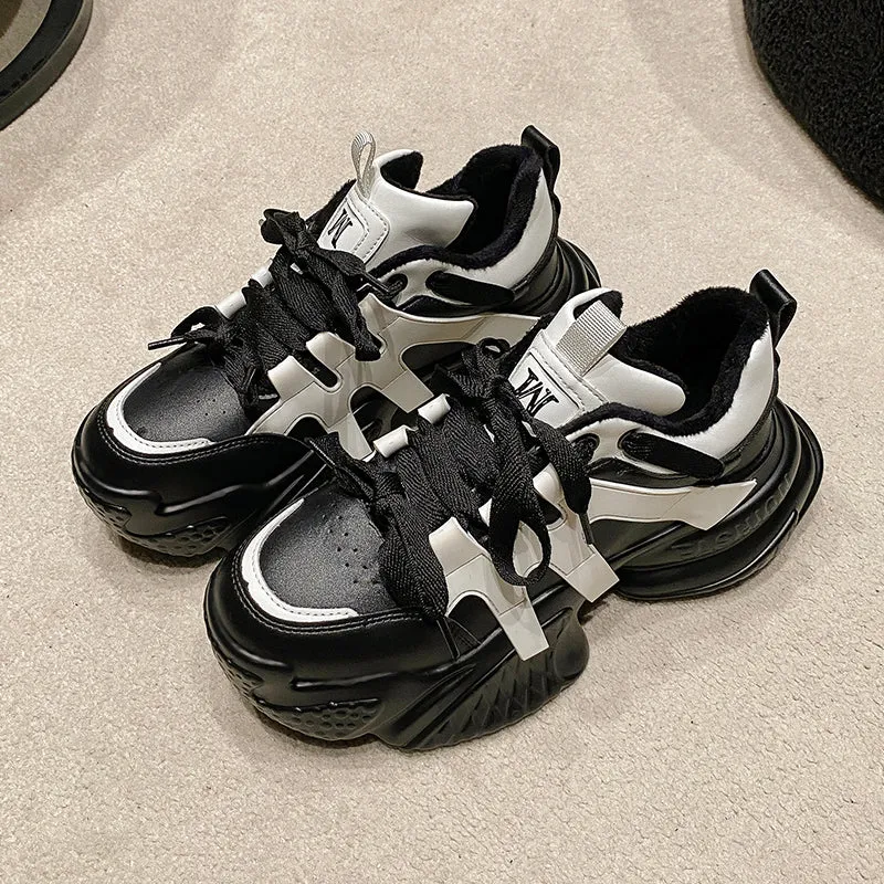 Titan Rush T4 Sneakers