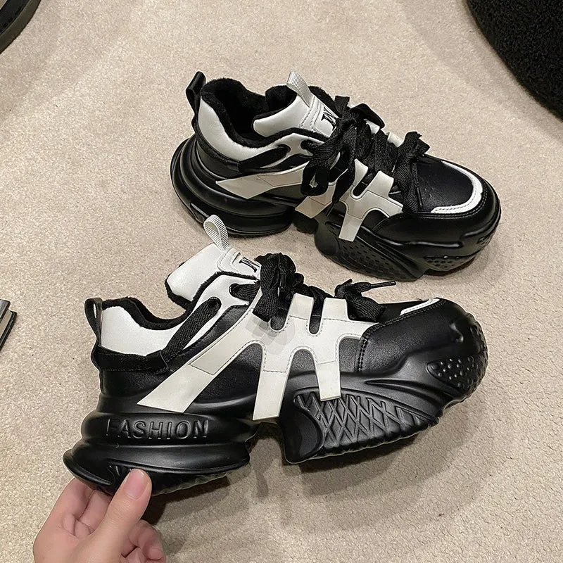Titan Rush T4 Sneakers